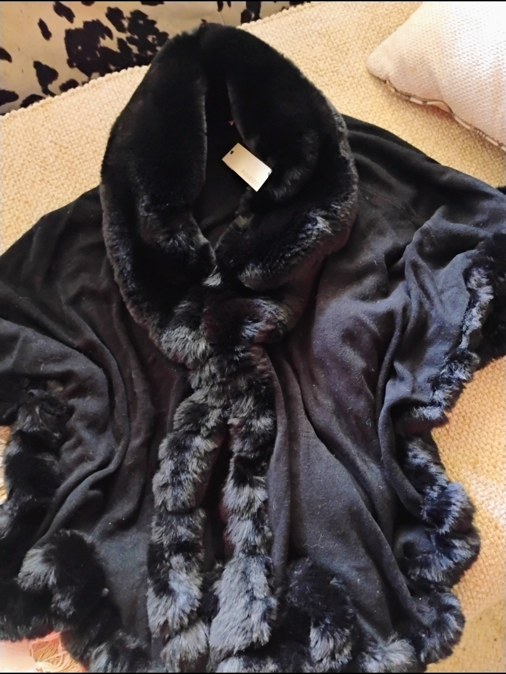 paparazzi Black Faux Fur-Trim Cape